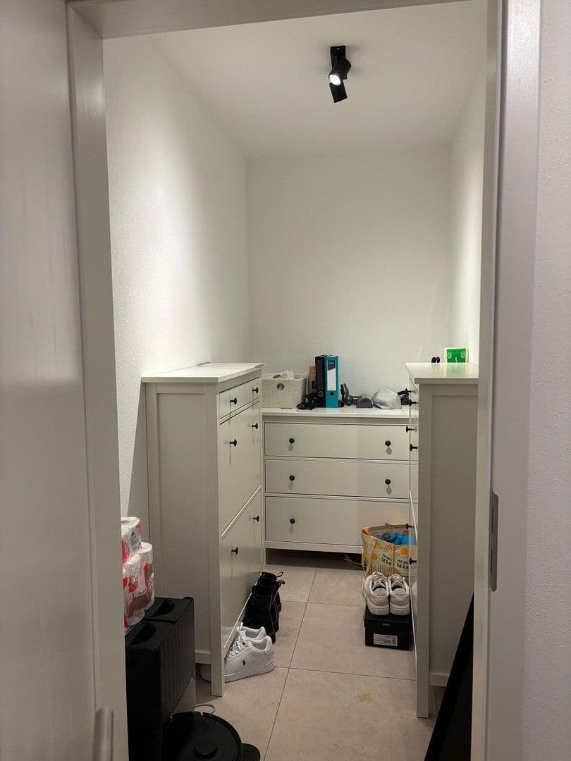 Pronájem bytu 3+1 83 m², Bahnhofstr. 18b, Grafing, Bavorsko Pronájem bytu 3+1 83 m², Bahnhofstr. 18b, Grafing, Bavorsko