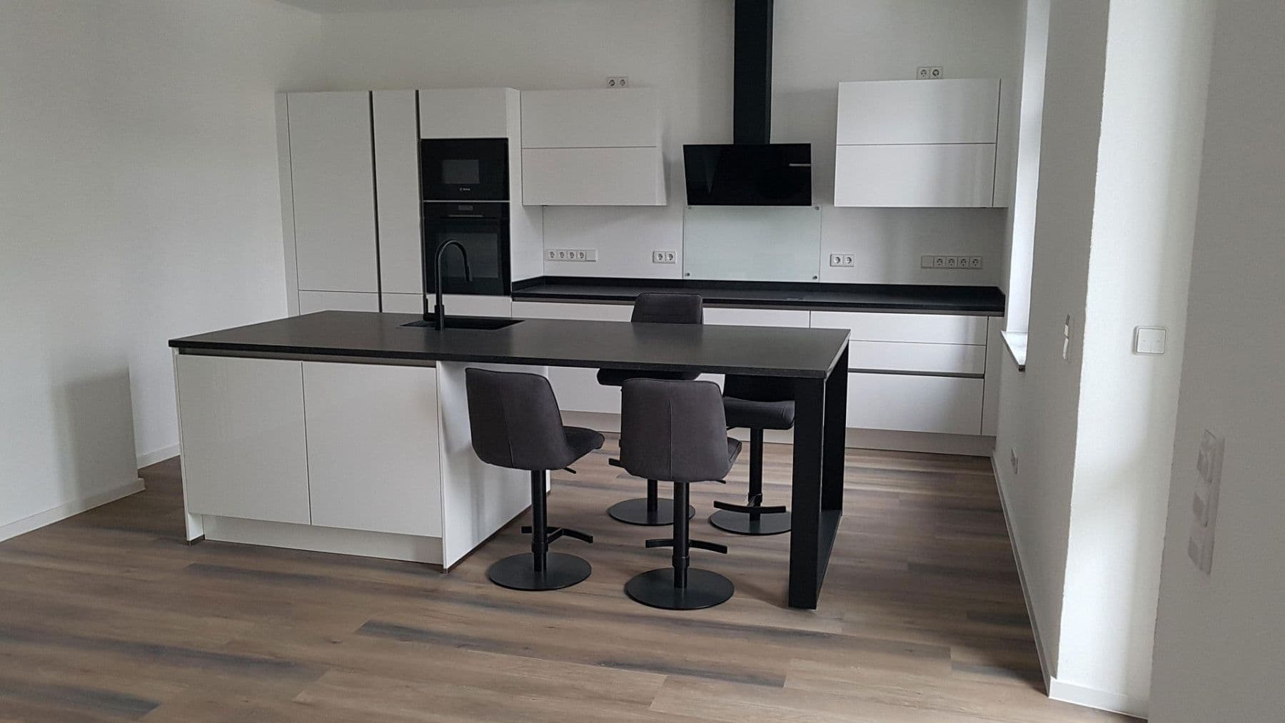 Pronájem bytu 2+1 88 m², Oelsnitzer Str. 19, Hof, Bavorsko Pronájem bytu 2+1 88 m², Oelsnitzer Str. 19, Hof, Bavorsko