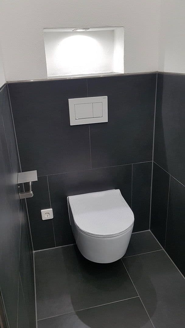 Pronájem bytu 2+1 88 m², Oelsnitzer Str. 19, Hof, Bavorsko Pronájem bytu 2+1 88 m², Oelsnitzer Str. 19, Hof, Bavorsko