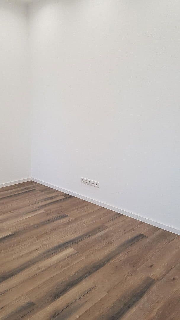 Pronájem bytu 2+1 88 m², Oelsnitzer Str. 19, Hof, Bavorsko Pronájem bytu 2+1 88 m², Oelsnitzer Str. 19, Hof, Bavorsko