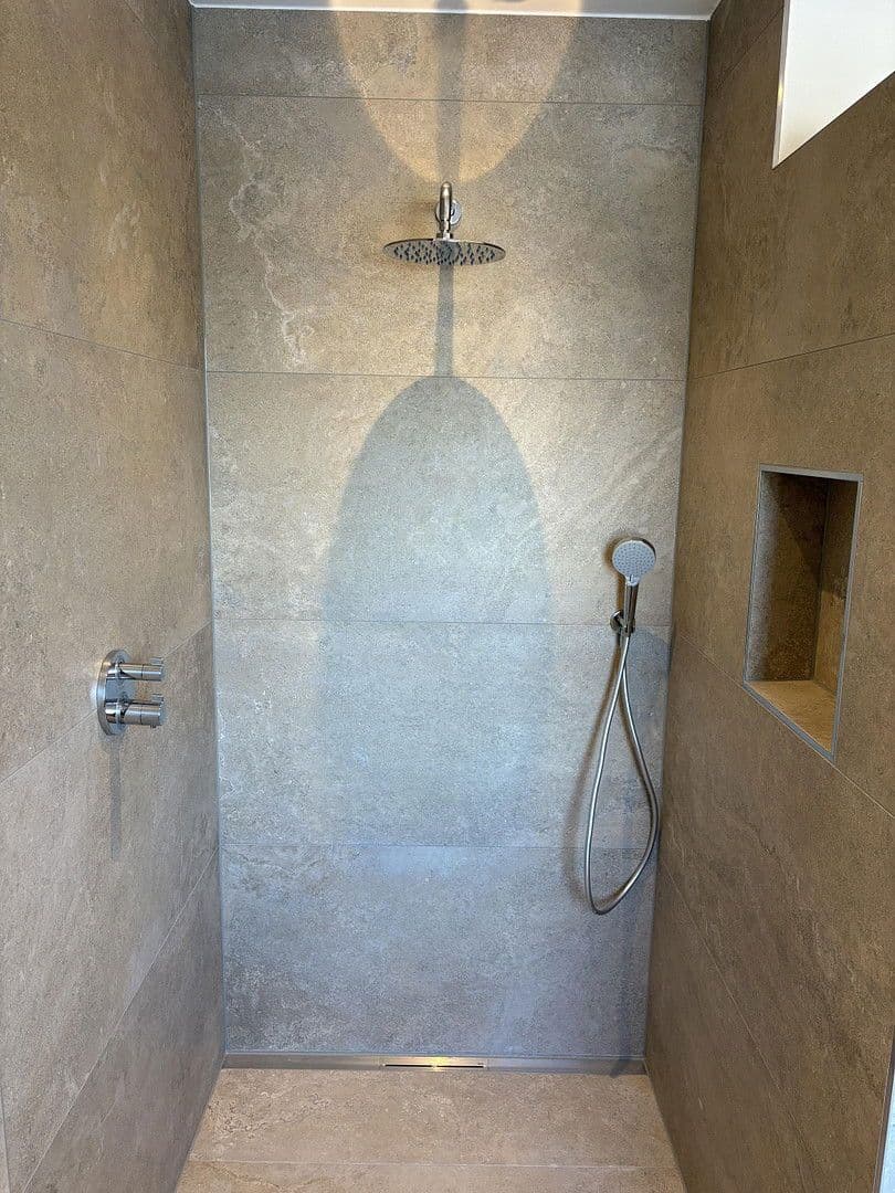 Pronájem bytu 4+1 104 m², Legden, Severní Porýní-Vestfálsko Pronájem bytu 4+1 104 m², Legden, Severní Porýní-Vestfálsko