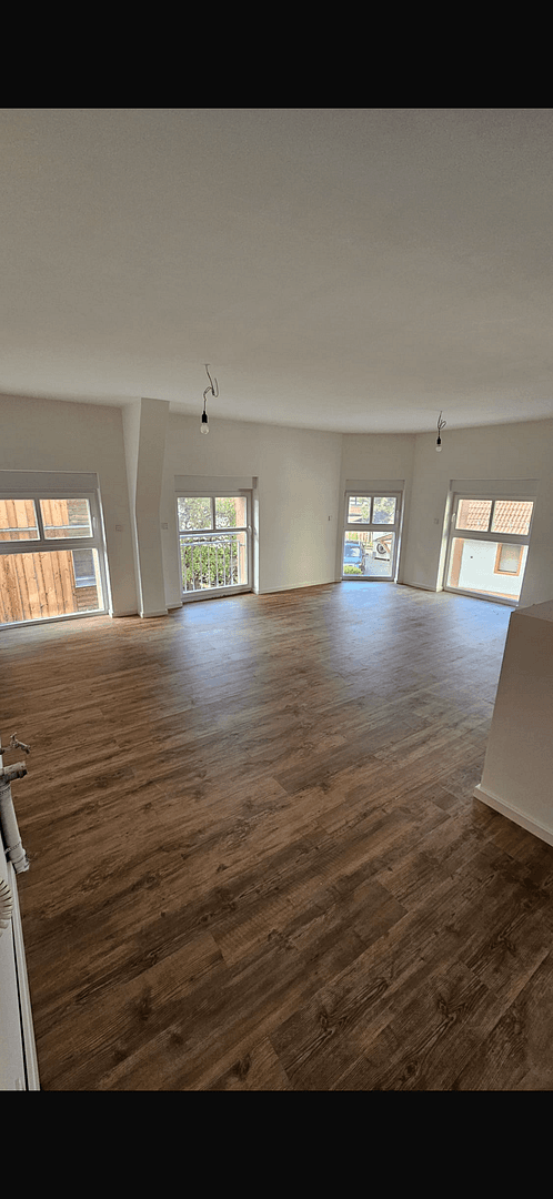 Prodej domu 175 m², pozemek 100 m², Rathausstr. 27, Hasselroth, Hessen Prodej domu 175 m², pozemek 100 m², Rathausstr. 27, Hasselroth, Hessen