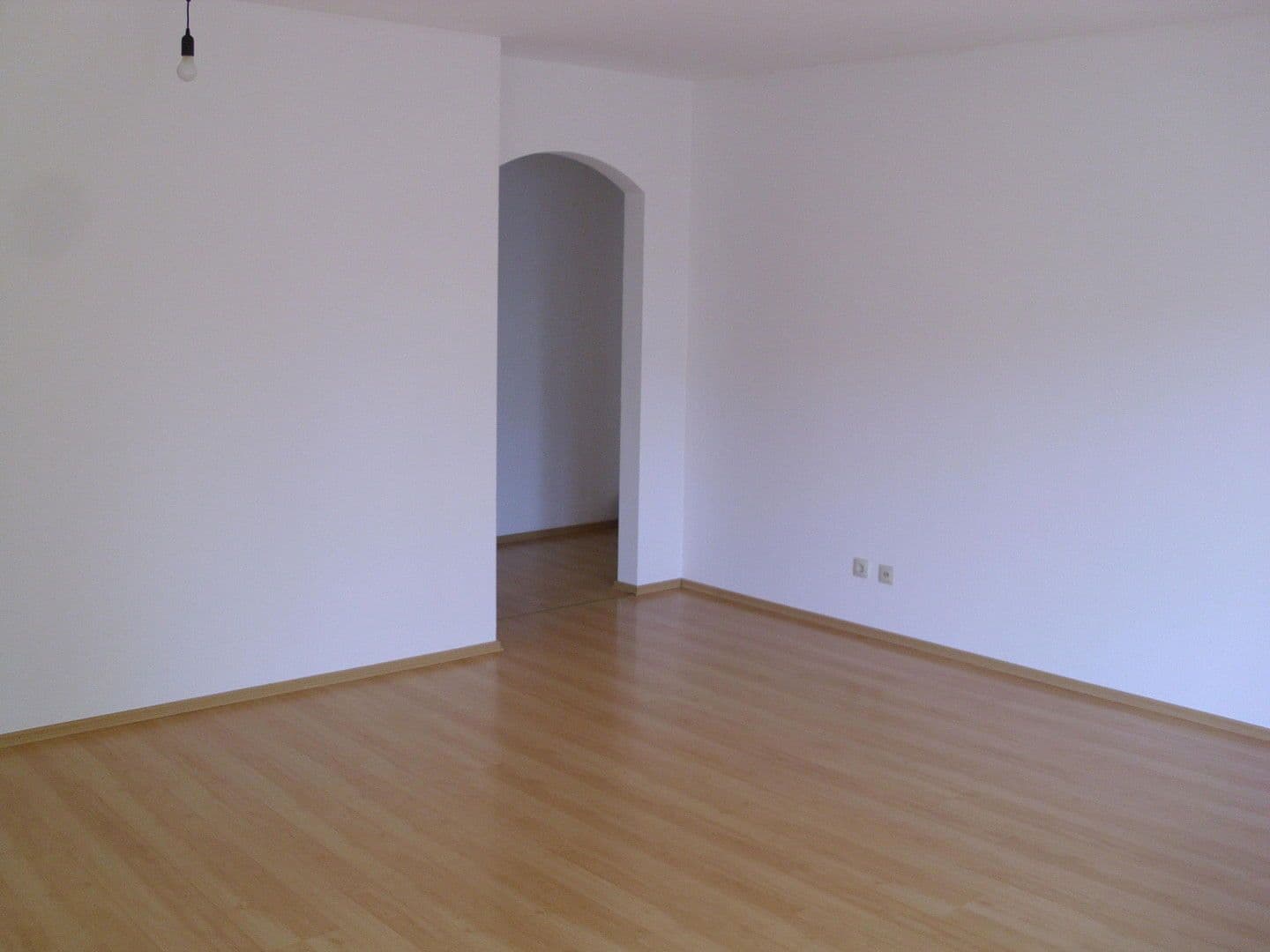 Prodej bytu 2+1 61 m², Ramonvillestr. 4a, Karben, Hessen Prodej bytu 2+1 61 m², Ramonvillestr. 4a, Karben, Hessen