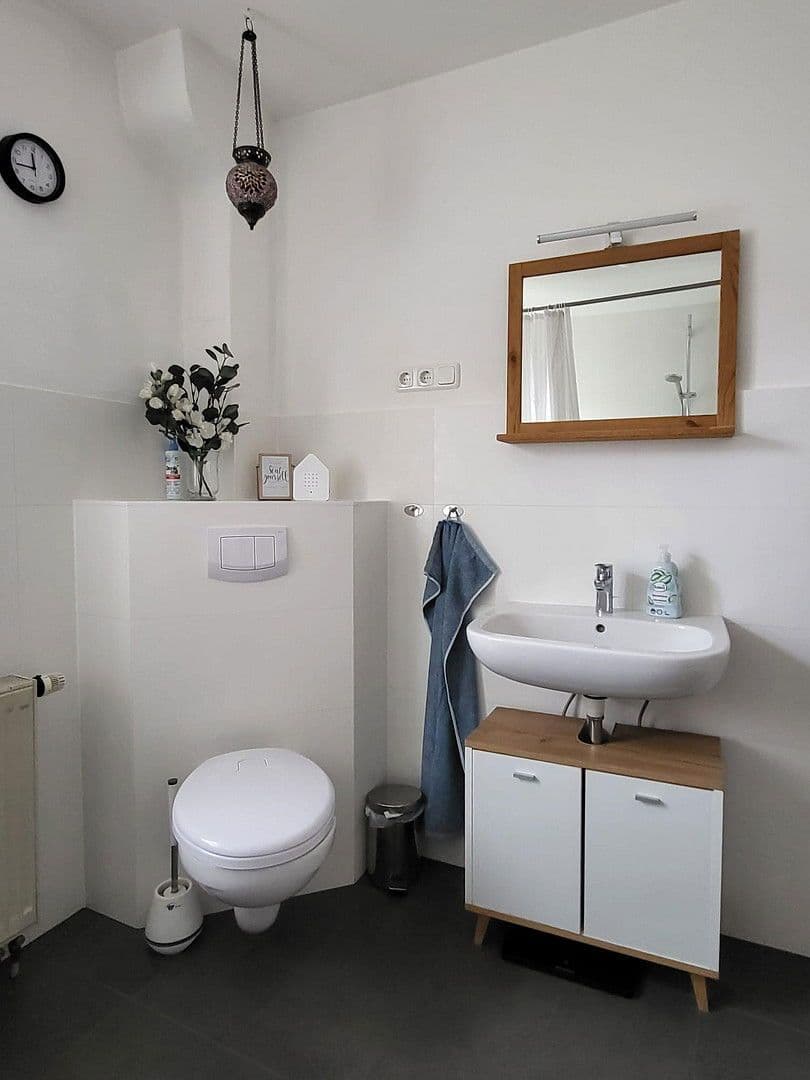 Pronájem domu 90 m², pozemek 350 m², Röthenbach an der Pegnitz, Bavorsko Pronájem domu 90 m², pozemek 350 m², Röthenbach an der Pegnitz, Bavorsko