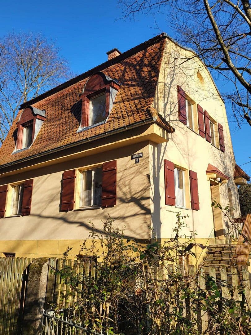Pronájem domu 90 m², pozemek 350 m², Röthenbach an der Pegnitz, Bavorsko Pronájem domu 90 m², pozemek 350 m², Röthenbach an der Pegnitz, Bavorsko