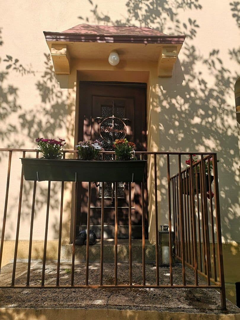 Pronájem domu 90 m², pozemek 350 m², Röthenbach an der Pegnitz, Bavorsko Pronájem domu 90 m², pozemek 350 m², Röthenbach an der Pegnitz, Bavorsko