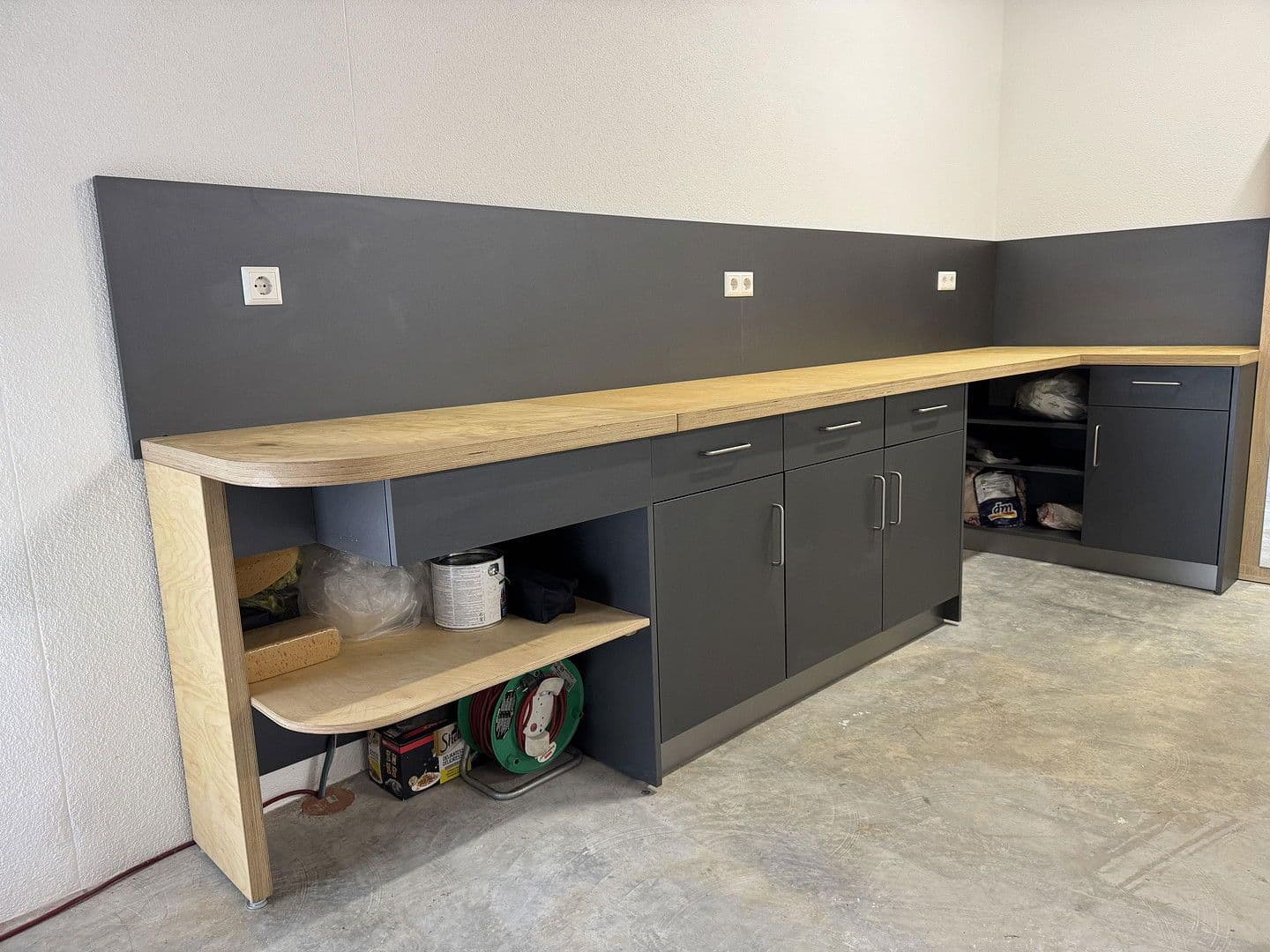 Prodej domu 227 m², pozemek 639 m², Laupheim, Bádensko-Württembersko Prodej domu 227 m², pozemek 639 m², Laupheim, Bádensko-Württembersko