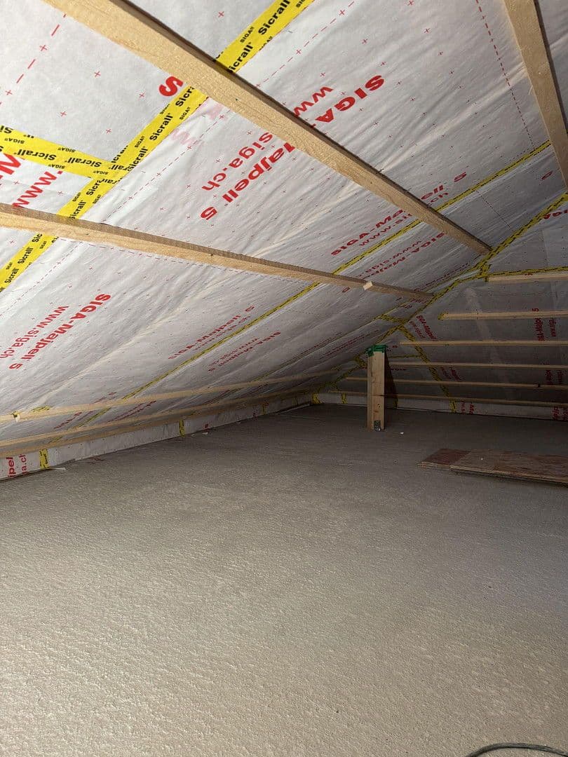 Prodej domu 227 m², pozemek 639 m², Laupheim, Bádensko-Württembersko Prodej domu 227 m², pozemek 639 m², Laupheim, Bádensko-Württembersko