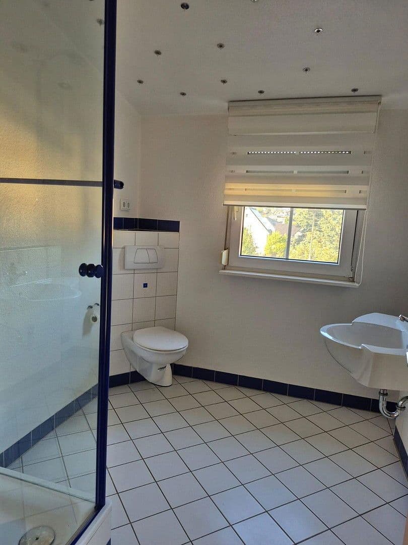 Pronájem bytu 4+1 132 m², Argenthal, Porýní-Falc Pronájem bytu 4+1 132 m², Argenthal, Porýní-Falc