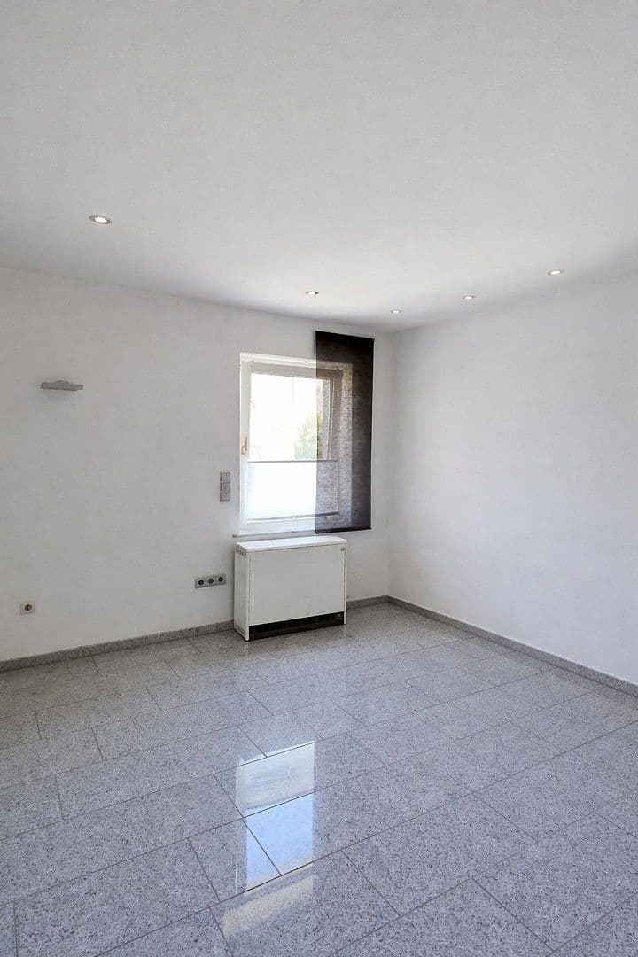 Pronájem bytu 4+1 132 m², Argenthal, Porýní-Falc Pronájem bytu 4+1 132 m², Argenthal, Porýní-Falc