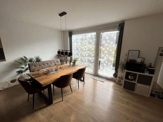 Pronájem bytu 3+1 80 m², Schlierbachstraße 17, Hetzles, Bavorsko Pronájem bytu 3+1 80 m², Schlierbachstraße 17, Hetzles, Bavorsko