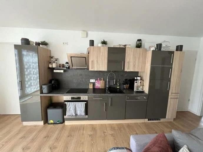 Pronájem bytu 3+1 80 m², Schlierbachstraße 17, Hetzles, Bavorsko Pronájem bytu 3+1 80 m², Schlierbachstraße 17, Hetzles, Bavorsko