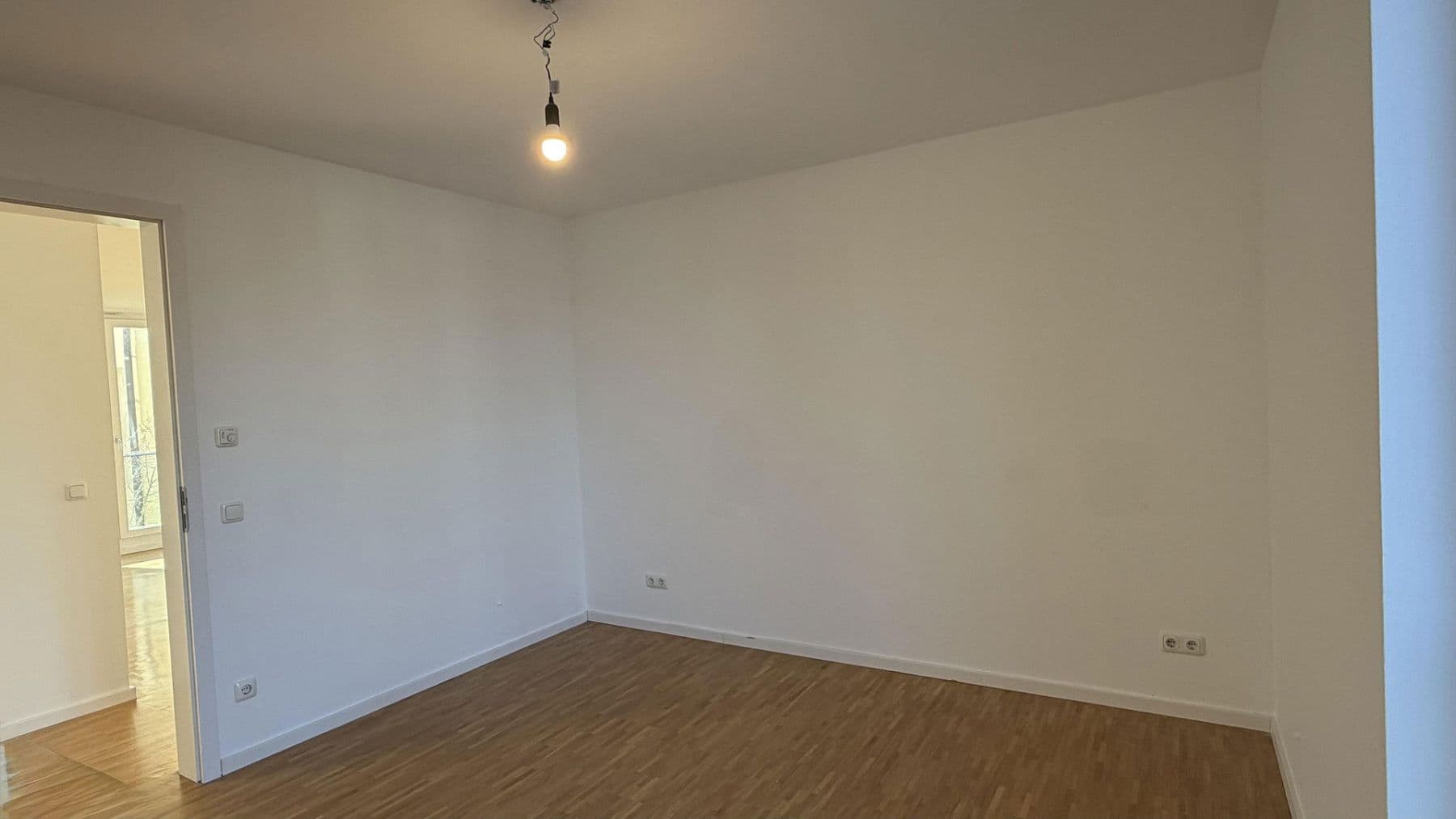 Prodej bytu 4+1 92 m², München, Bavorsko Prodej bytu 4+1 92 m², München, Bavorsko