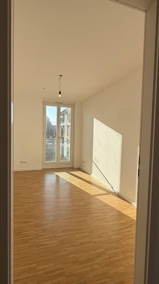 Prodej bytu 4+1 92 m², München, Bavorsko Prodej bytu 4+1 92 m², München, Bavorsko