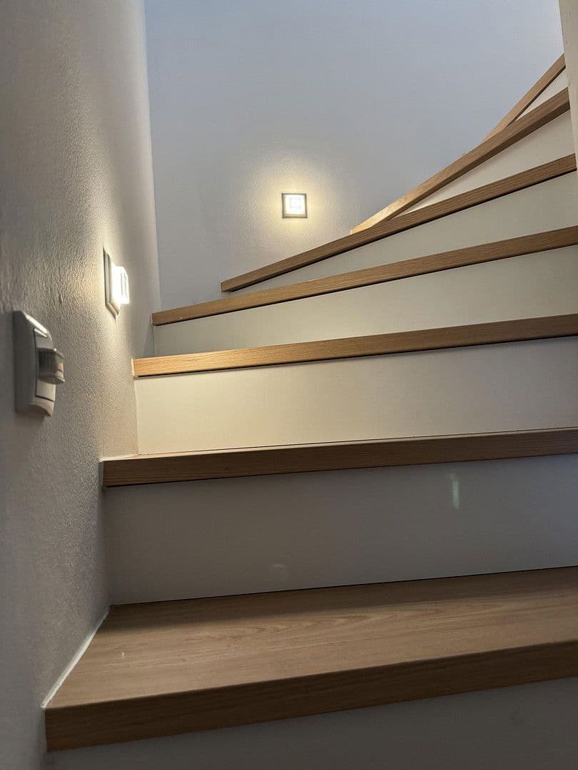 Pronájem domu 140 m², pozemek 175 m², Hamburg, Hamburg Pronájem domu 140 m², pozemek 175 m², Hamburg, Hamburg