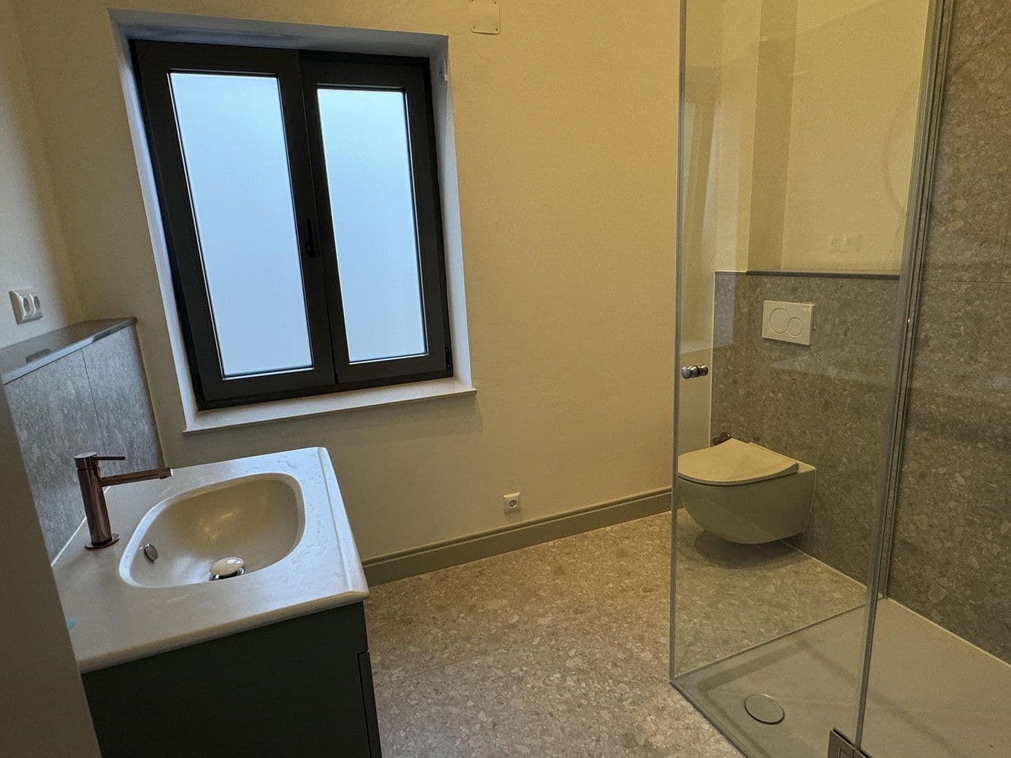 Pronájem domu 140 m², pozemek 175 m², Hamburg, Hamburg Pronájem domu 140 m², pozemek 175 m², Hamburg, Hamburg