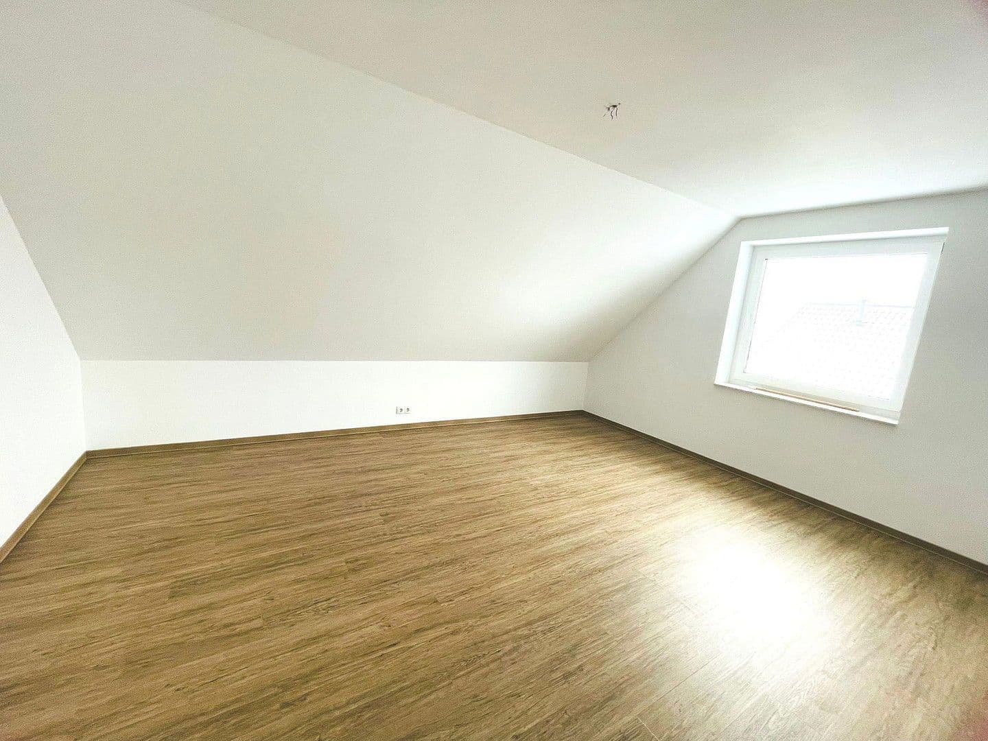 Pronájem domu 118 m², pozemek 576 m², Oldenburg in Holstein, Šlesvicko-Holštýnsko Pronájem domu 118 m², pozemek 576 m², Oldenburg in Holstein, Šlesvicko-Holštýnsko