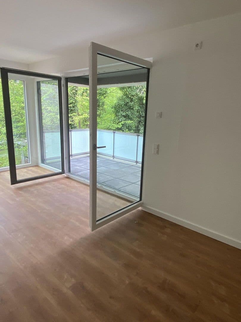 Pronájem bytu 4+1 112 m², Uhlenhorster Weg 31B, Hamburg, Hamburg Pronájem bytu 4+1 112 m², Uhlenhorster Weg 31B, Hamburg, Hamburg
