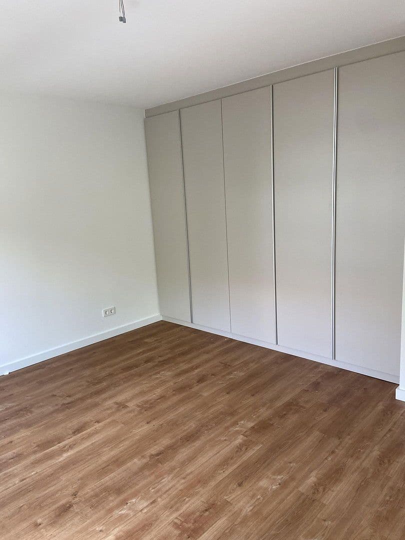 Pronájem bytu 4+1 112 m², Uhlenhorster Weg 31B, Hamburg, Hamburg Pronájem bytu 4+1 112 m², Uhlenhorster Weg 31B, Hamburg, Hamburg