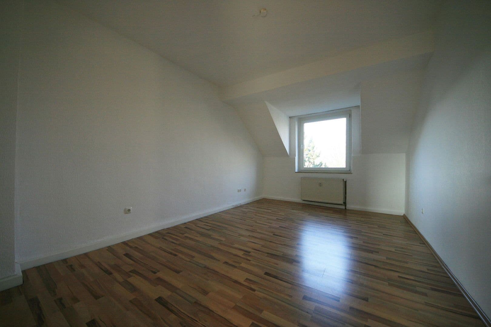 Prodej bytu 3+1 80 m², Witteringstraße 77, Essen, Severní Porýní-Vestfálsko Prodej bytu 3+1 80 m², Witteringstraße 77, Essen, Severní Porýní-Vestfálsko