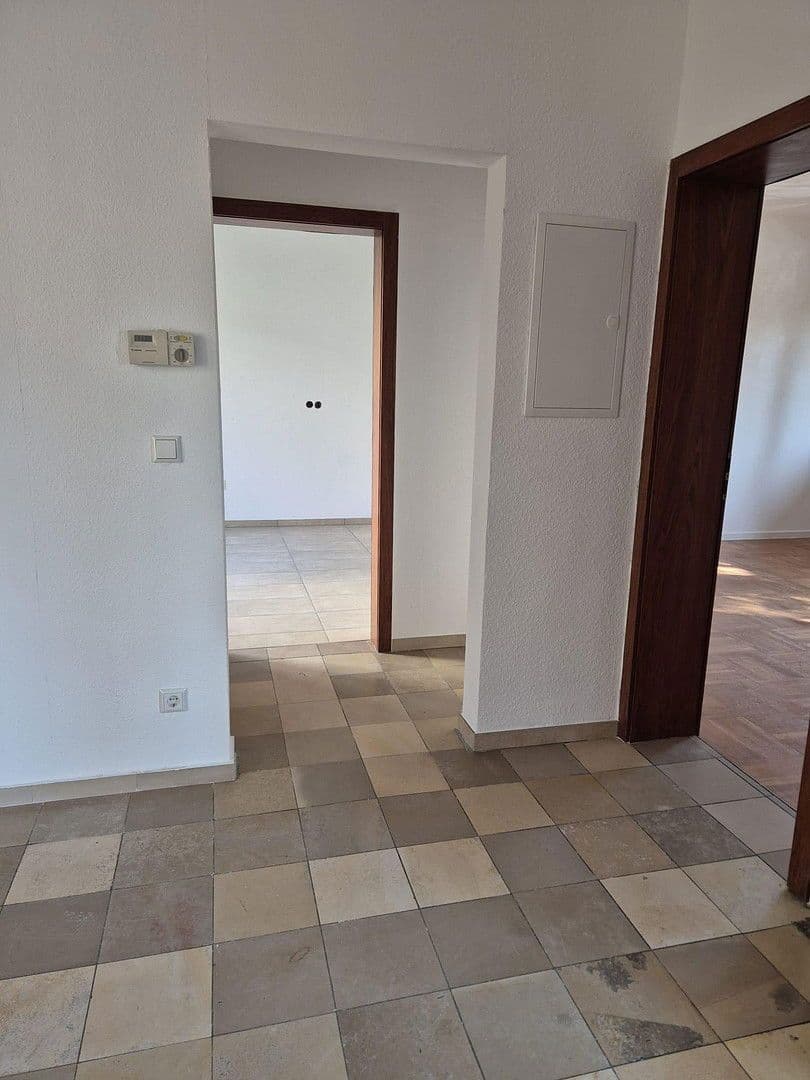 Pronájem bytu 3+1 78 m², Akazienweg 6, Schwäbisch Gmünd, Bádensko-Württembersko Pronájem bytu 3+1 78 m², Akazienweg 6, Schwäbisch Gmünd, Bádensko-Württembersko