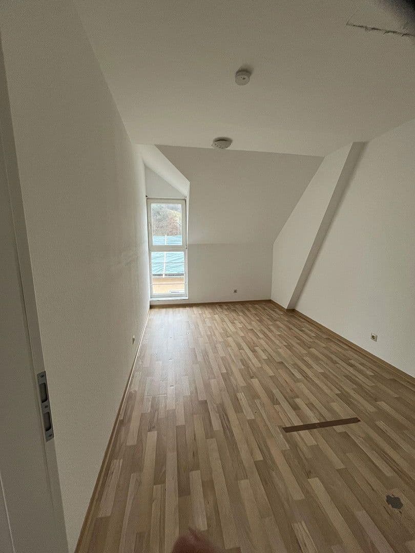 Pronájem bytu 3+1 62 m², Ingelfingen, Bádensko-Württembersko Pronájem bytu 3+1 62 m², Ingelfingen, Bádensko-Württembersko