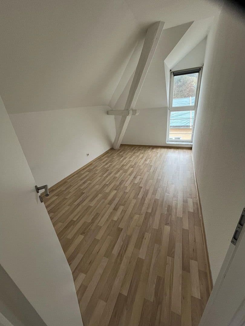 Pronájem bytu 3+1 62 m², Ingelfingen, Bádensko-Württembersko Pronájem bytu 3+1 62 m², Ingelfingen, Bádensko-Württembersko