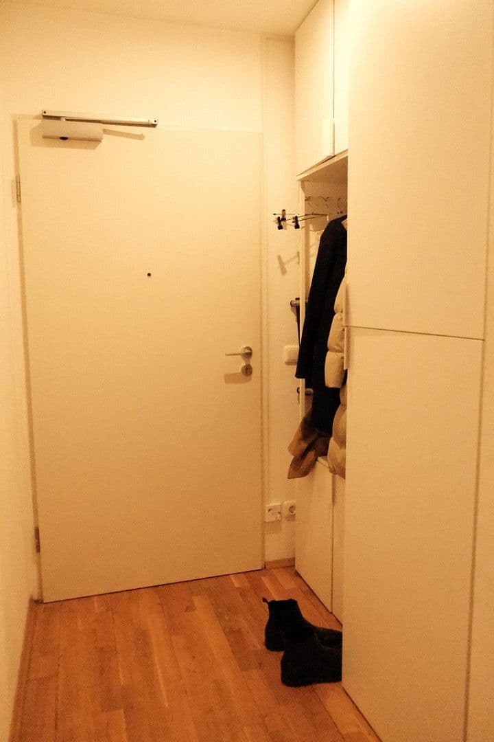 Prodej bytu 2+1 54 m², Feldmochinger Str. 212, München, Bavorsko Prodej bytu 2+1 54 m², Feldmochinger Str. 212, München, Bavorsko