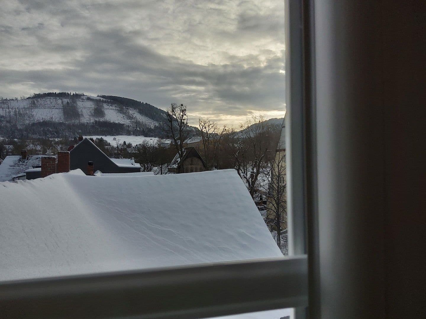 Pronájem bytu 2+1 63 m², Hoher Weg 16, Goslar, Dolní Sasko Pronájem bytu 2+1 63 m², Hoher Weg 16, Goslar, Dolní Sasko