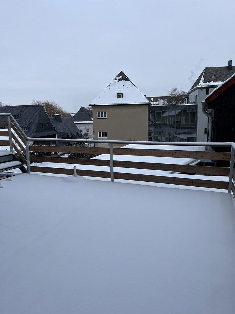 Pronájem bytu 2+1 63 m², Hoher Weg 16, Goslar, Dolní Sasko Pronájem bytu 2+1 63 m², Hoher Weg 16, Goslar, Dolní Sasko