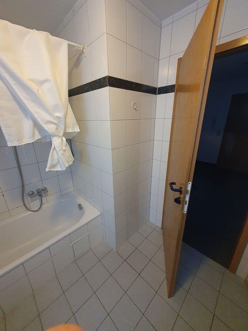 Prodej bytu 3+1 74 m², Paracelsusstraße 12, Bad Friedrichshall, Bádensko-Württembersko Prodej bytu 3+1 74 m², Paracelsusstraße 12, Bad Friedrichshall, Bádensko-Württembersko