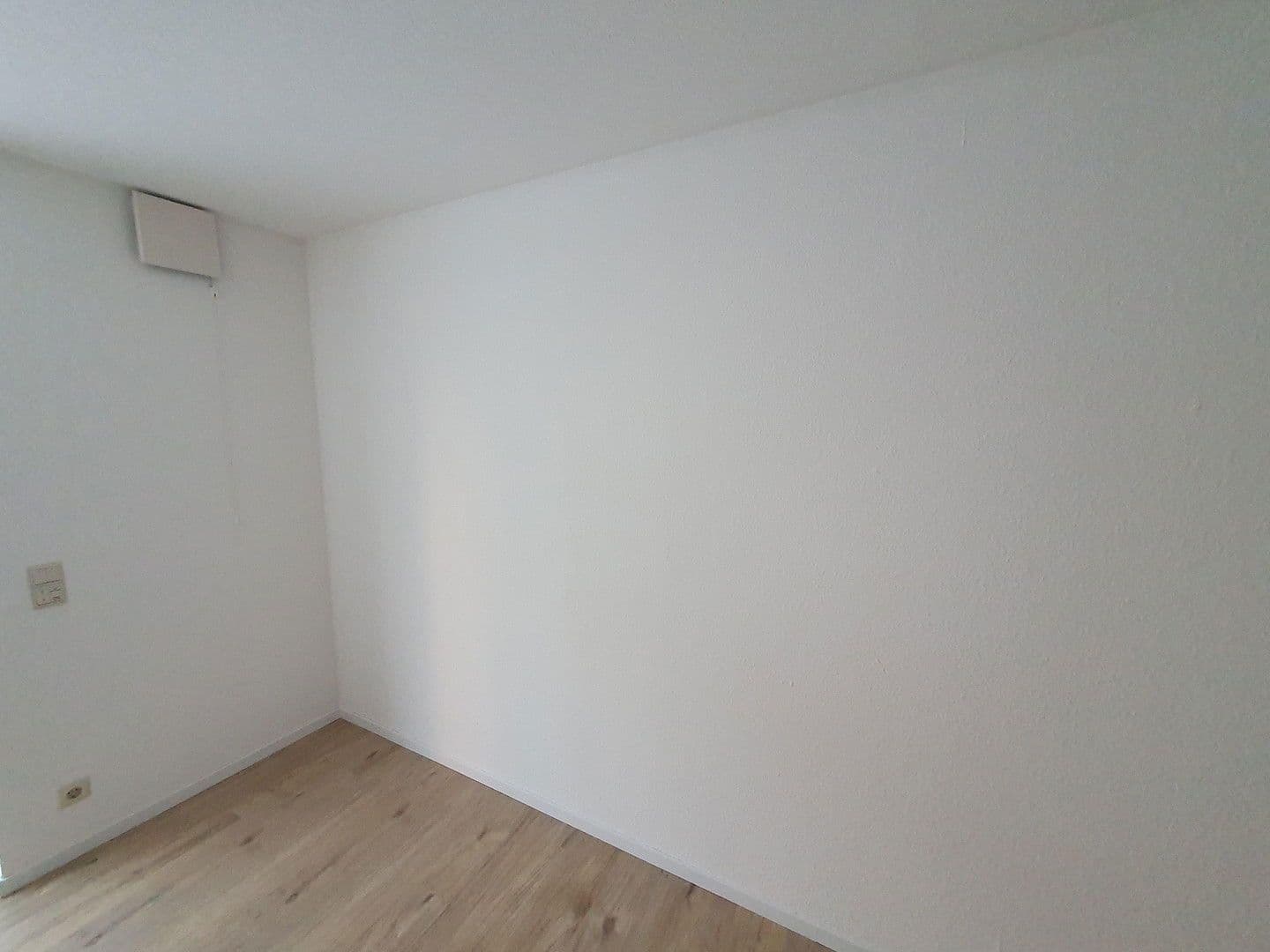 Prodej bytu 3+1 74 m², Paracelsusstraße 12, Bad Friedrichshall, Bádensko-Württembersko Prodej bytu 3+1 74 m², Paracelsusstraße 12, Bad Friedrichshall, Bádensko-Württembersko