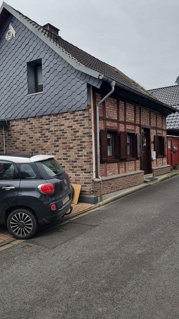 Prodej domu 110 m², pozemek 456 m², Stockemsgasse 6, Kerpen, Severní Porýní-Vestfálsko Prodej domu 110 m², pozemek 456 m², Stockemsgasse 6, Kerpen, Severní Porýní-Vestfálsko