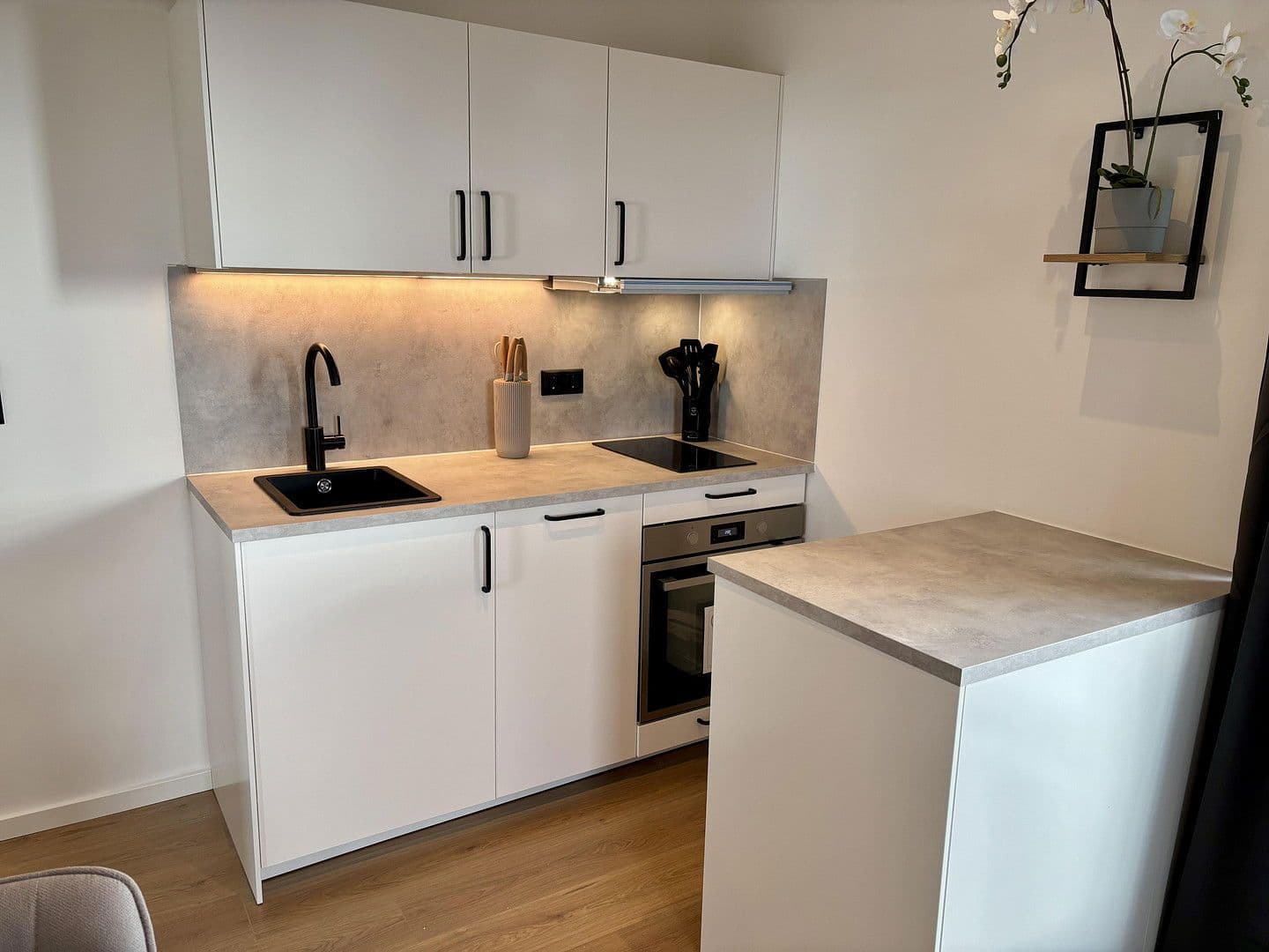 Pronájem bytu 1+1 23 m², Hörwarthstraße 4, München, Bavorsko Pronájem bytu 1+1 23 m², Hörwarthstraße 4, München, Bavorsko