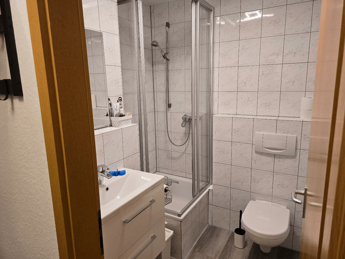 Pronájem bytu 1+1 41 m², Am Brückerbach 4, Düsseldorf, Severní Porýní-Vestfálsko Pronájem bytu 1+1 41 m², Am Brückerbach 4, Düsseldorf, Severní Porýní-Vestfálsko