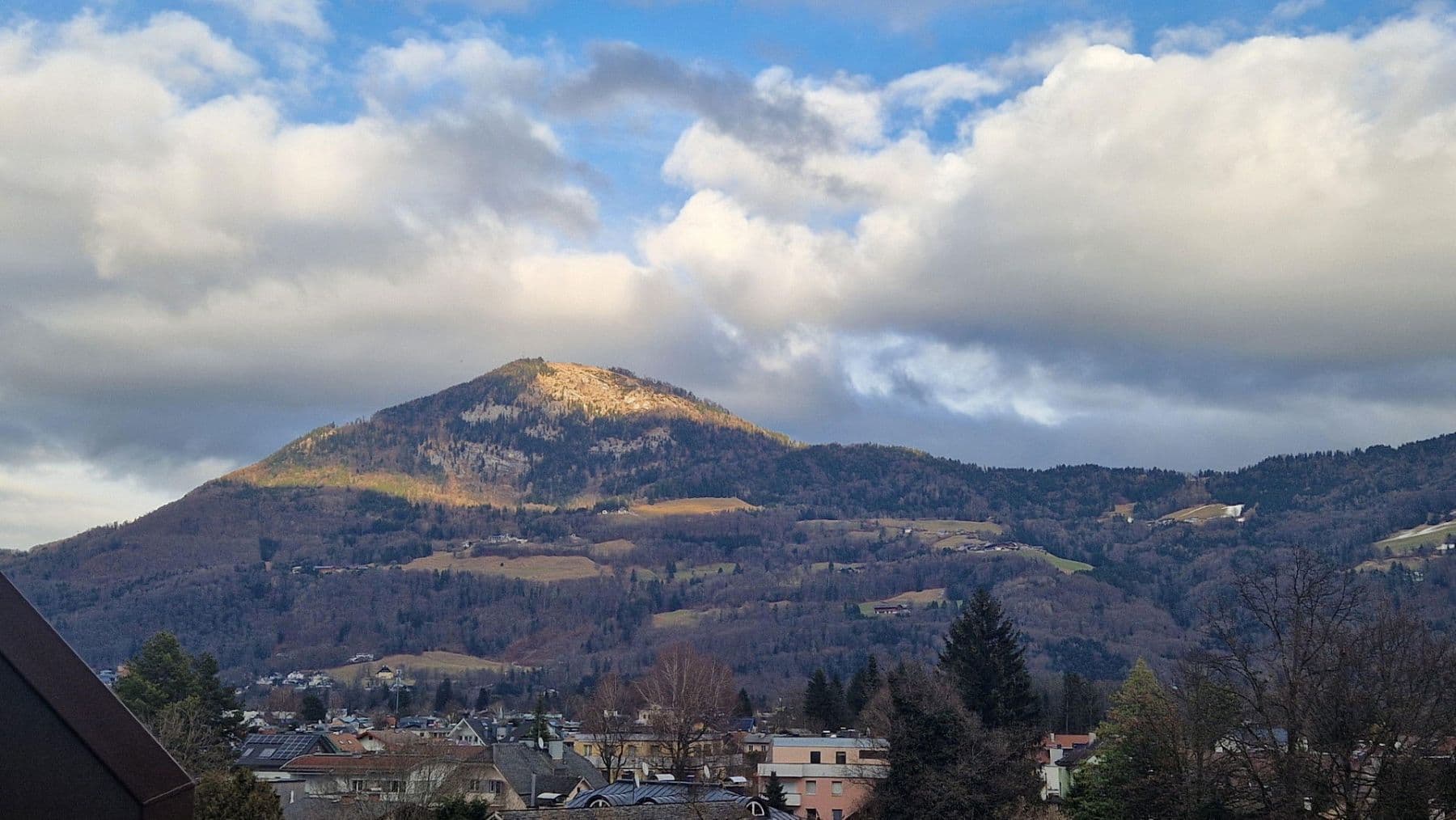 Pronájem bytu 3+1 78 m², Fischer von Erlachstr. 43, Salzburg, Salcbursko Pronájem bytu 3+1 78 m², Fischer von Erlachstr. 43, Salzburg, Salcbursko