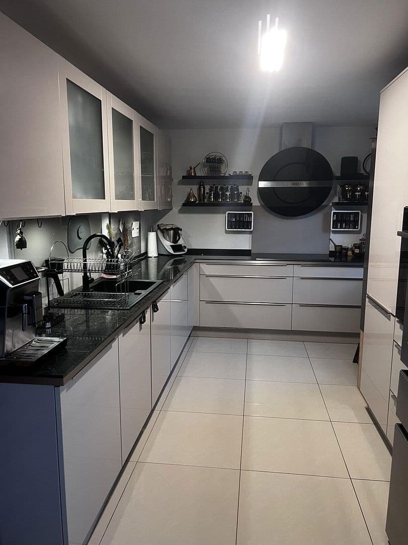 Prodej domu 220 m², pozemek 550 m², Tangstedt, Šlesvicko-Holštýnsko Prodej domu 220 m², pozemek 550 m², Tangstedt, Šlesvicko-Holštýnsko