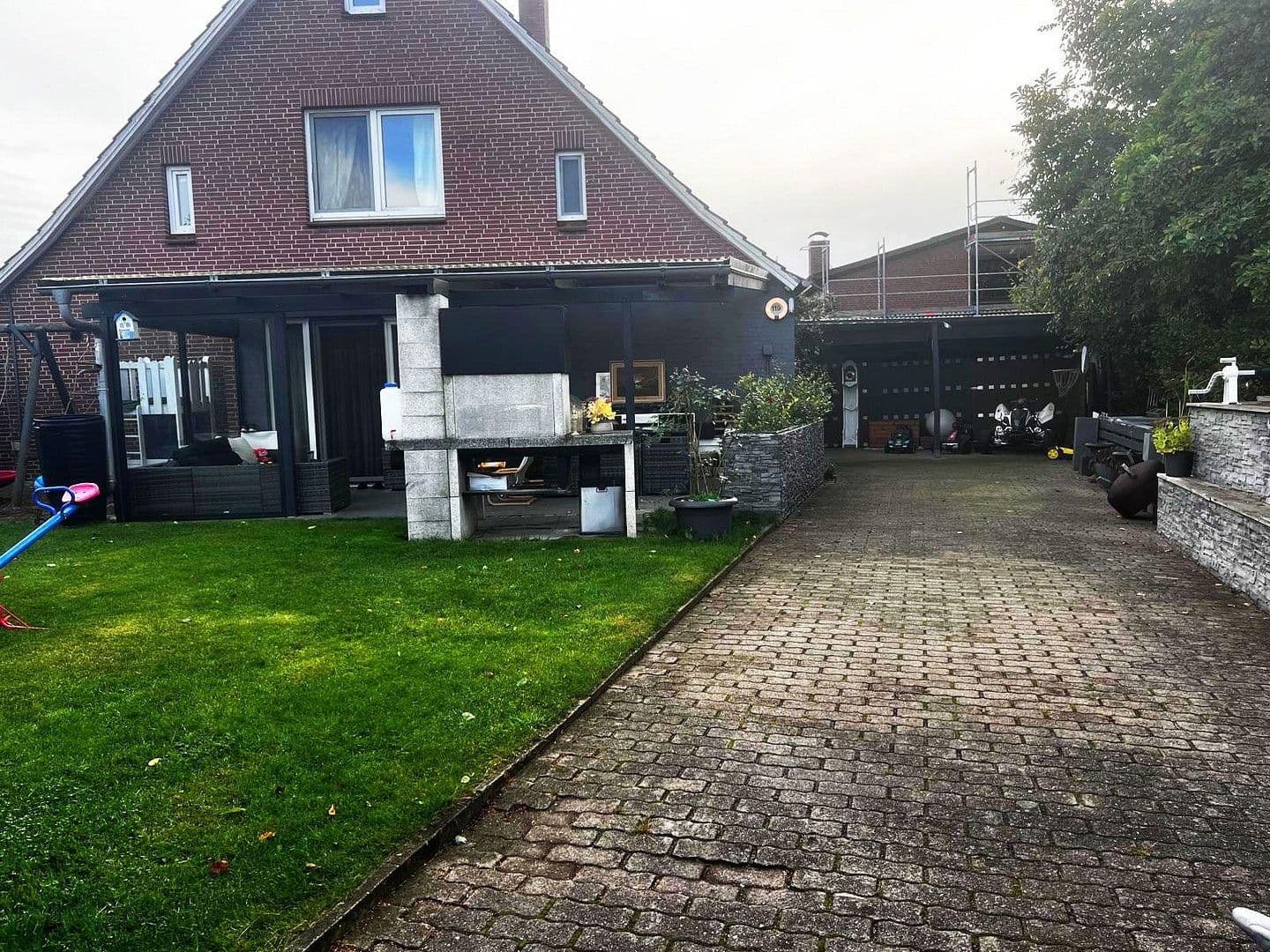 Prodej domu 220 m², pozemek 550 m², Tangstedt, Šlesvicko-Holštýnsko Prodej domu 220 m², pozemek 550 m², Tangstedt, Šlesvicko-Holštýnsko