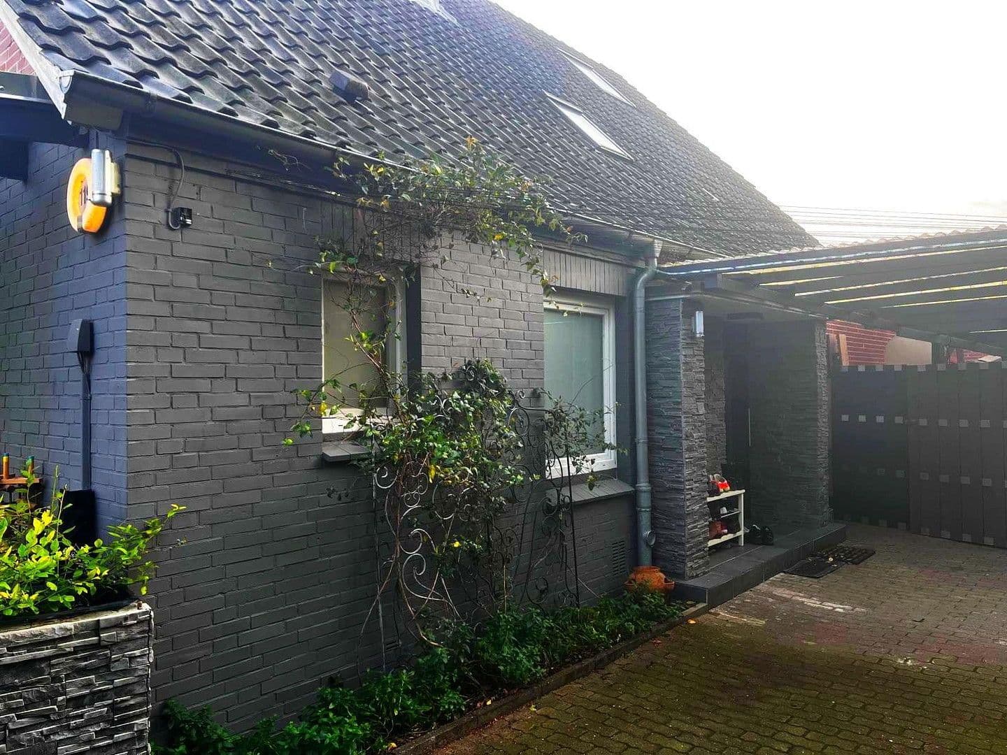 Prodej domu 220 m², pozemek 550 m², Tangstedt, Šlesvicko-Holštýnsko Prodej domu 220 m², pozemek 550 m², Tangstedt, Šlesvicko-Holštýnsko