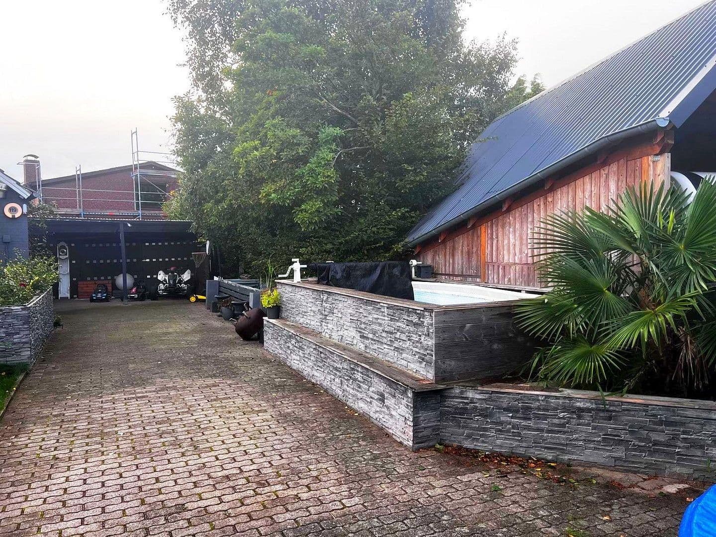 Prodej domu 220 m², pozemek 550 m², Tangstedt, Šlesvicko-Holštýnsko Prodej domu 220 m², pozemek 550 m², Tangstedt, Šlesvicko-Holštýnsko