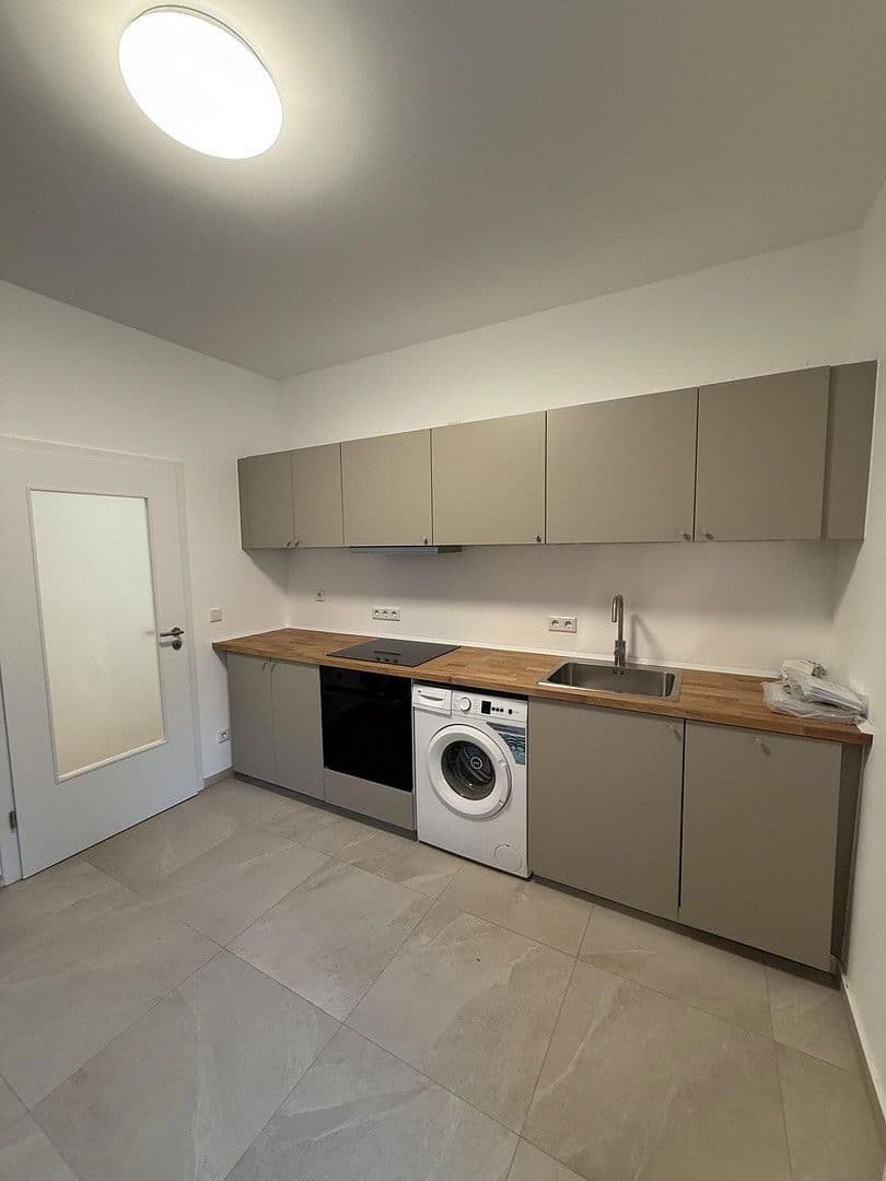 Pronájem bytu 12 m², Pirckheimer Straße 67, Nürnberg, Bavorsko Pronájem bytu 12 m², Pirckheimer Straße 67, Nürnberg, Bavorsko