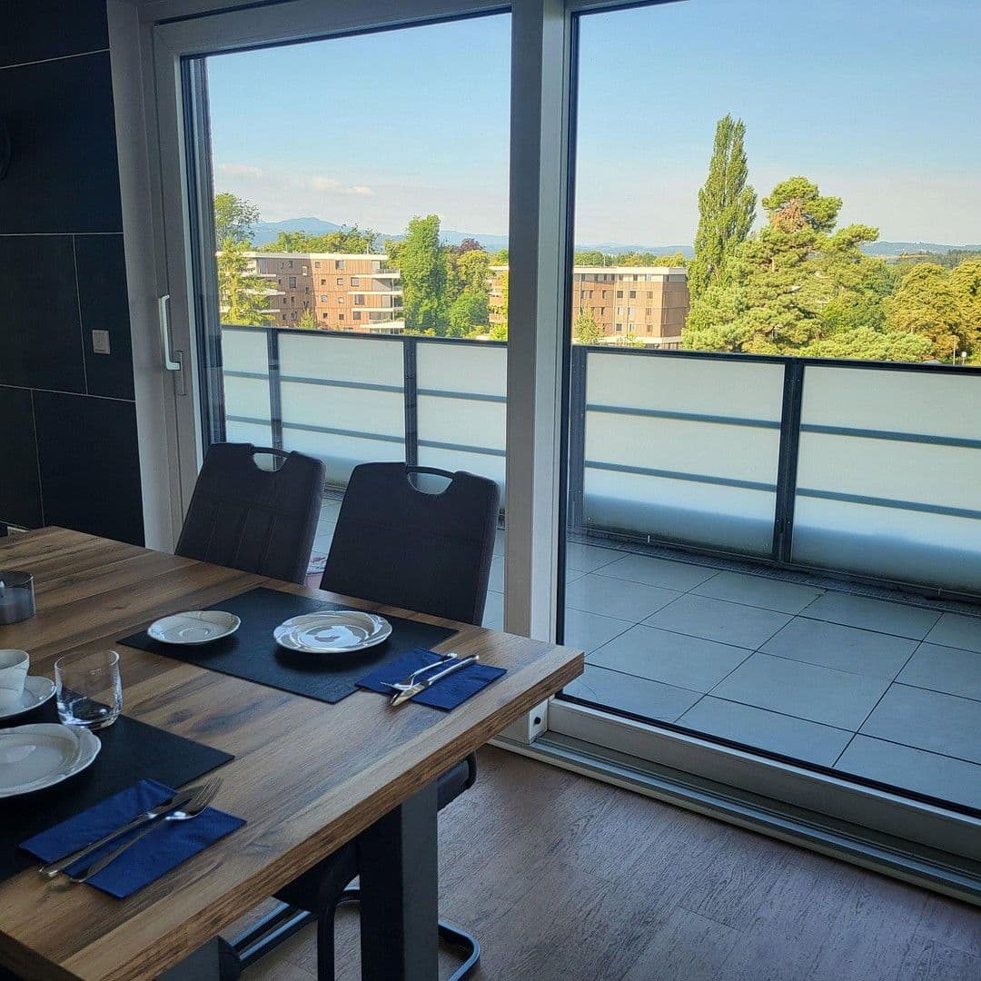 Pronájem bytu 3+1 120 m², Kolbermoor, Bavorsko Pronájem bytu 3+1 120 m², Kolbermoor, Bavorsko