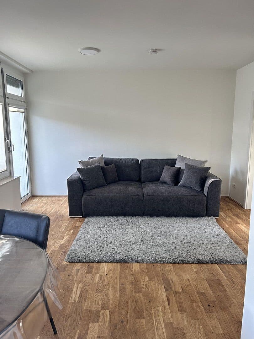Pronájem bytu 3+1 66 m², Innsbruck, Tyrolsko Pronájem bytu 3+1 66 m², Innsbruck, Tyrolsko