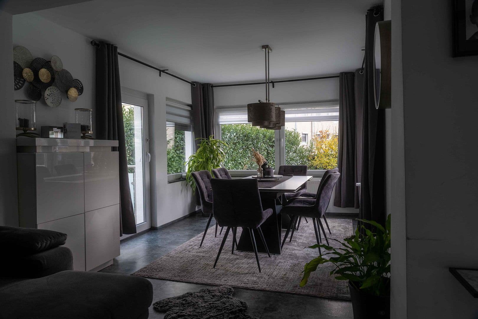 Prodej domu 130 m², pozemek 350 m², Seelze, Dolní Sasko Prodej domu 130 m², pozemek 350 m², Seelze, Dolní Sasko