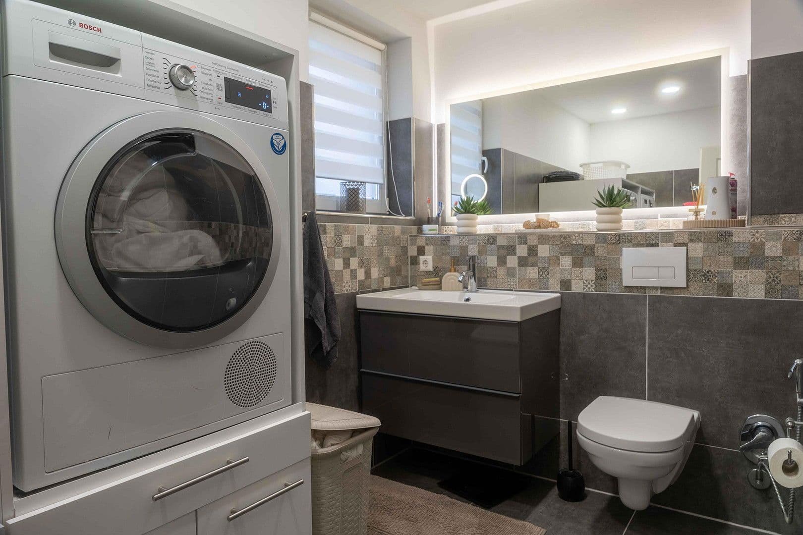 Prodej domu 130 m², pozemek 350 m², Seelze, Dolní Sasko Prodej domu 130 m², pozemek 350 m², Seelze, Dolní Sasko