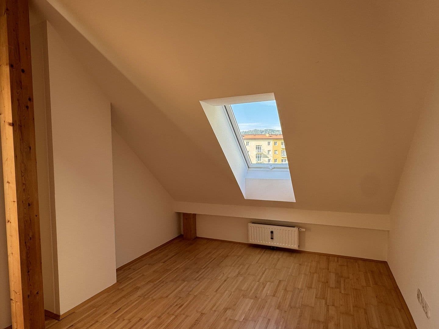 Pronájem bytu 3+1 78 m², Lazarettgasse 23, Graz, Štýrsko Pronájem bytu 3+1 78 m², Lazarettgasse 23, Graz, Štýrsko