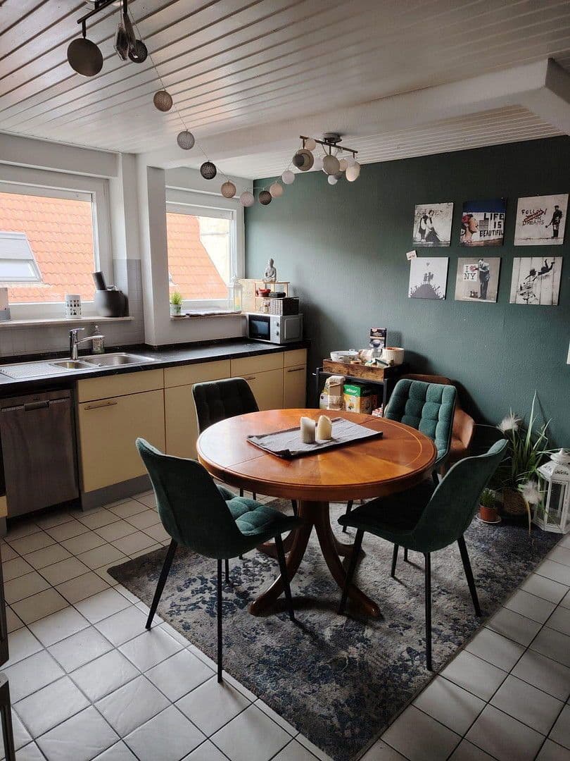 Prodej bytu 3+1 73 m², Waldenserstr. 22, Althengstett, Bádensko-Württembersko Prodej bytu 3+1 73 m², Waldenserstr. 22, Althengstett, Bádensko-Württembersko