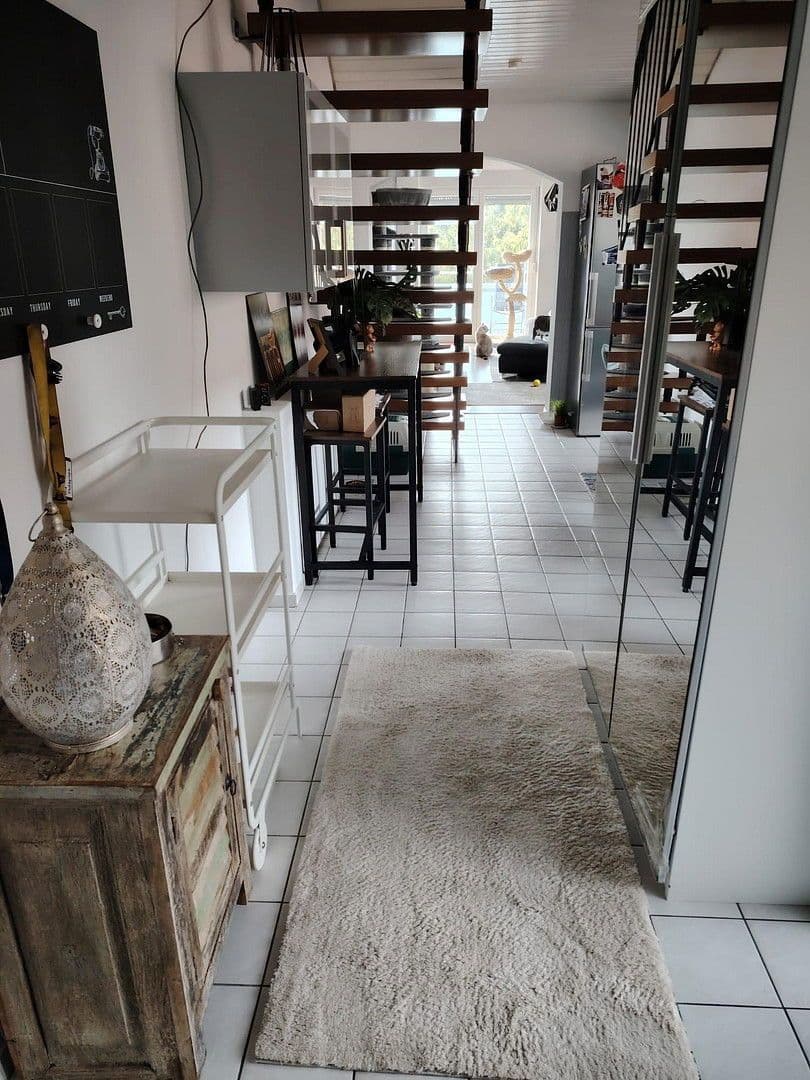 Prodej bytu 3+1 73 m², Waldenserstr. 22, Althengstett, Bádensko-Württembersko Prodej bytu 3+1 73 m², Waldenserstr. 22, Althengstett, Bádensko-Württembersko