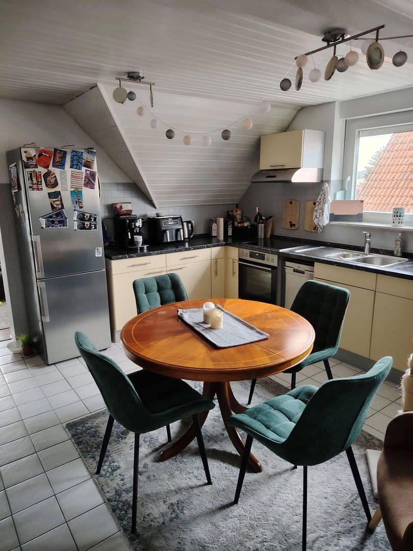 Prodej bytu 3+1 73 m², Waldenserstr. 22, Althengstett, Bádensko-Württembersko Prodej bytu 3+1 73 m², Waldenserstr. 22, Althengstett, Bádensko-Württembersko