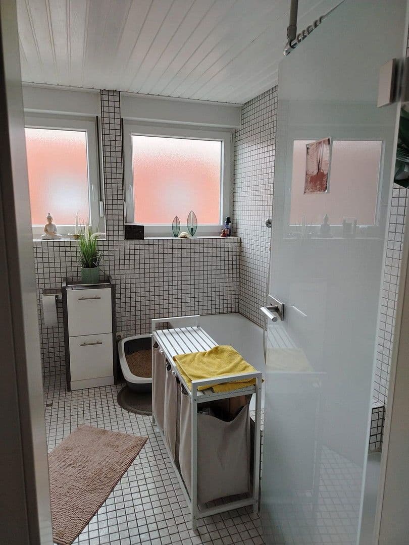 Prodej bytu 3+1 73 m², Waldenserstr. 22, Althengstett, Bádensko-Württembersko Prodej bytu 3+1 73 m², Waldenserstr. 22, Althengstett, Bádensko-Württembersko